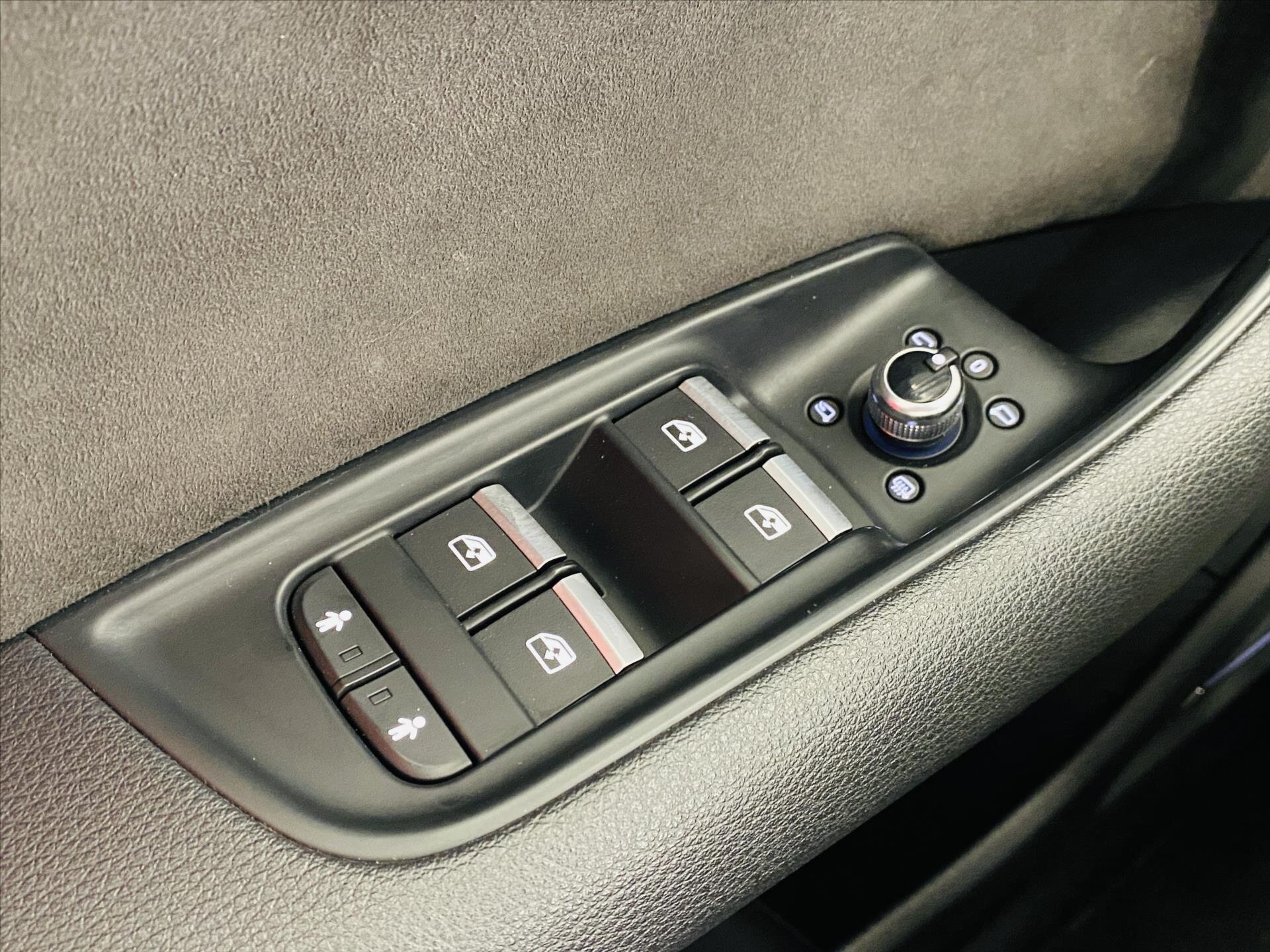 Audi Q7 Kombi 3,0 l 200 kw