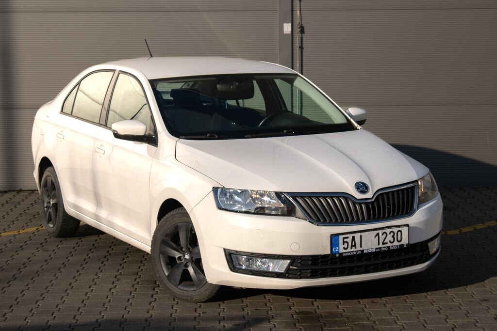 Škoda Rapid Sedan / Limuzína 1,4 l 66 kw