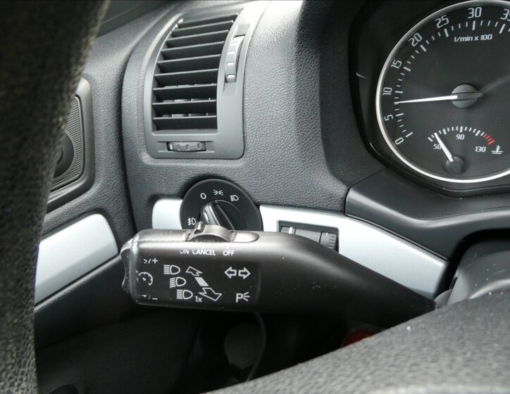 Škoda Octavia Kombi 1,6 l 77 kw