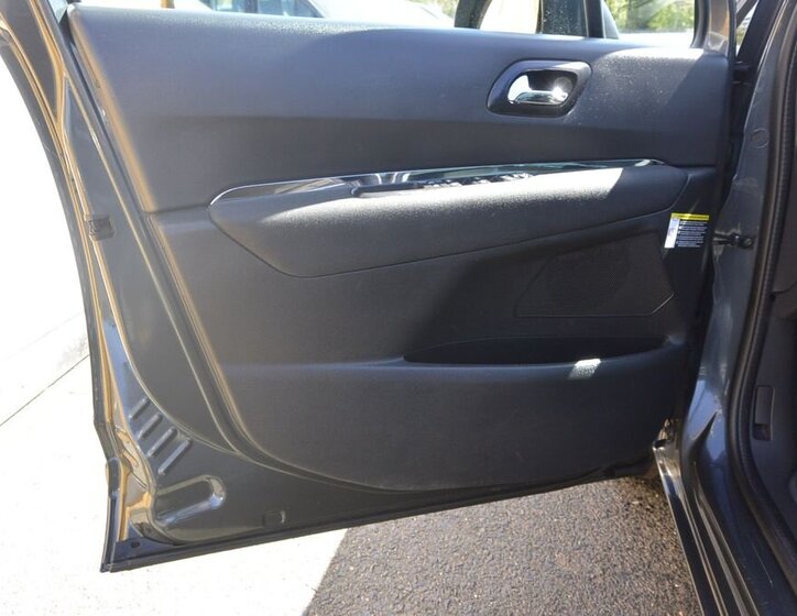 Peugeot 5008 MPV 1,6 l 88 kw