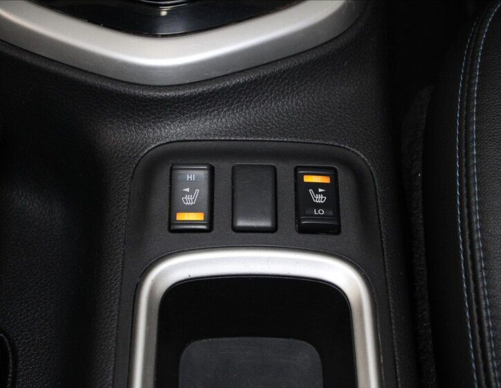 Nissan Navara Pick-up 2,3 l 140 kw