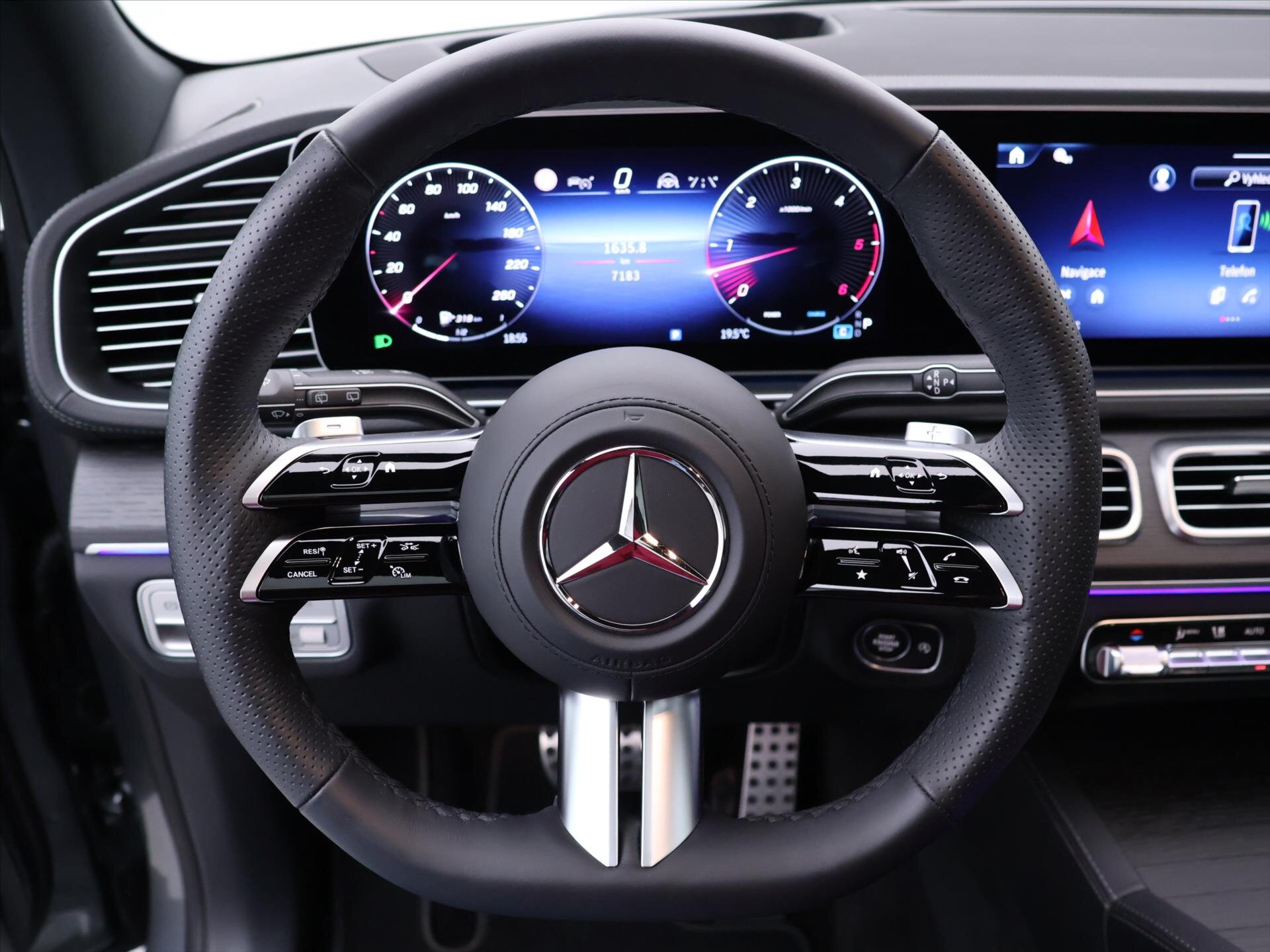 Mercedes-Benz GLS SUV / Terénní 3,0 l 270 kw