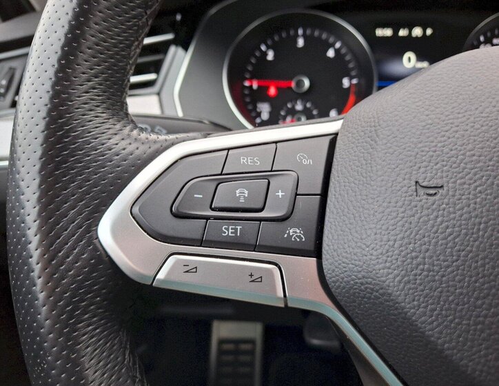 Volkswagen Passat Kombi 2,0 l 140 kw