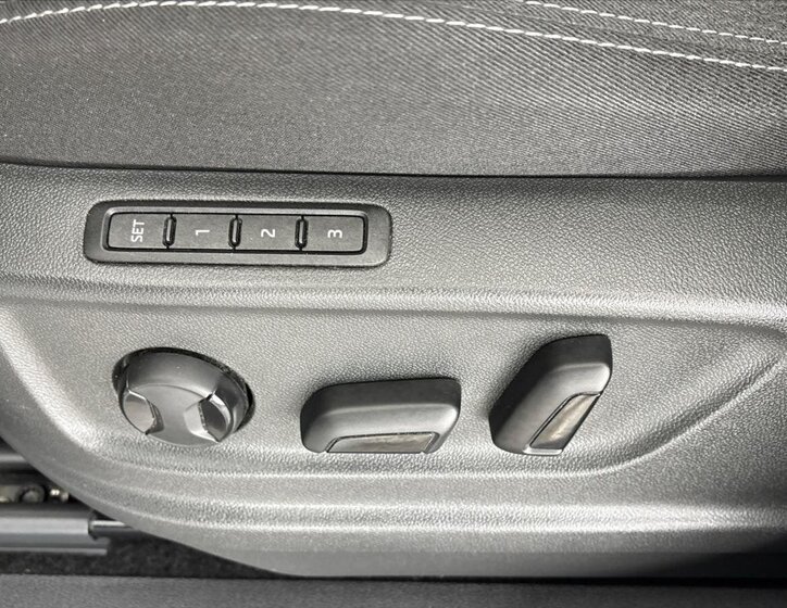 Škoda Kodiaq SUV / Terénní 1,5 l 110 kw