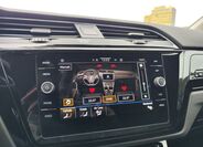 Volkswagen Touran 22