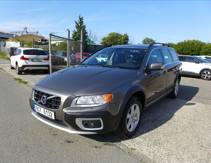 Volvo XC70 2