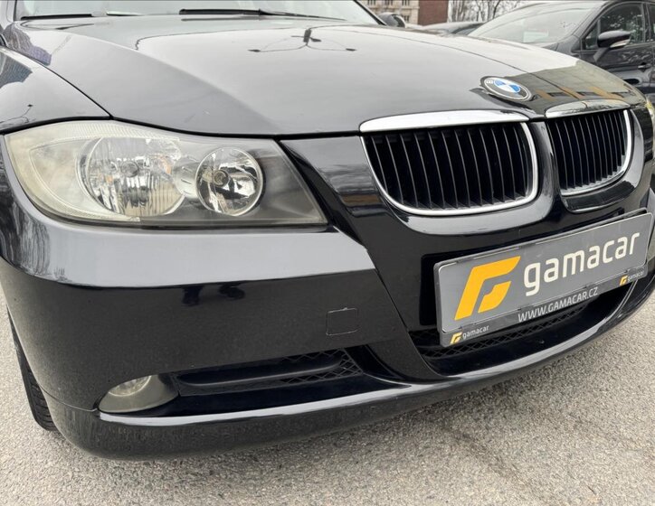 BMW Řada 3 Kombi 2,0 l 120 kw