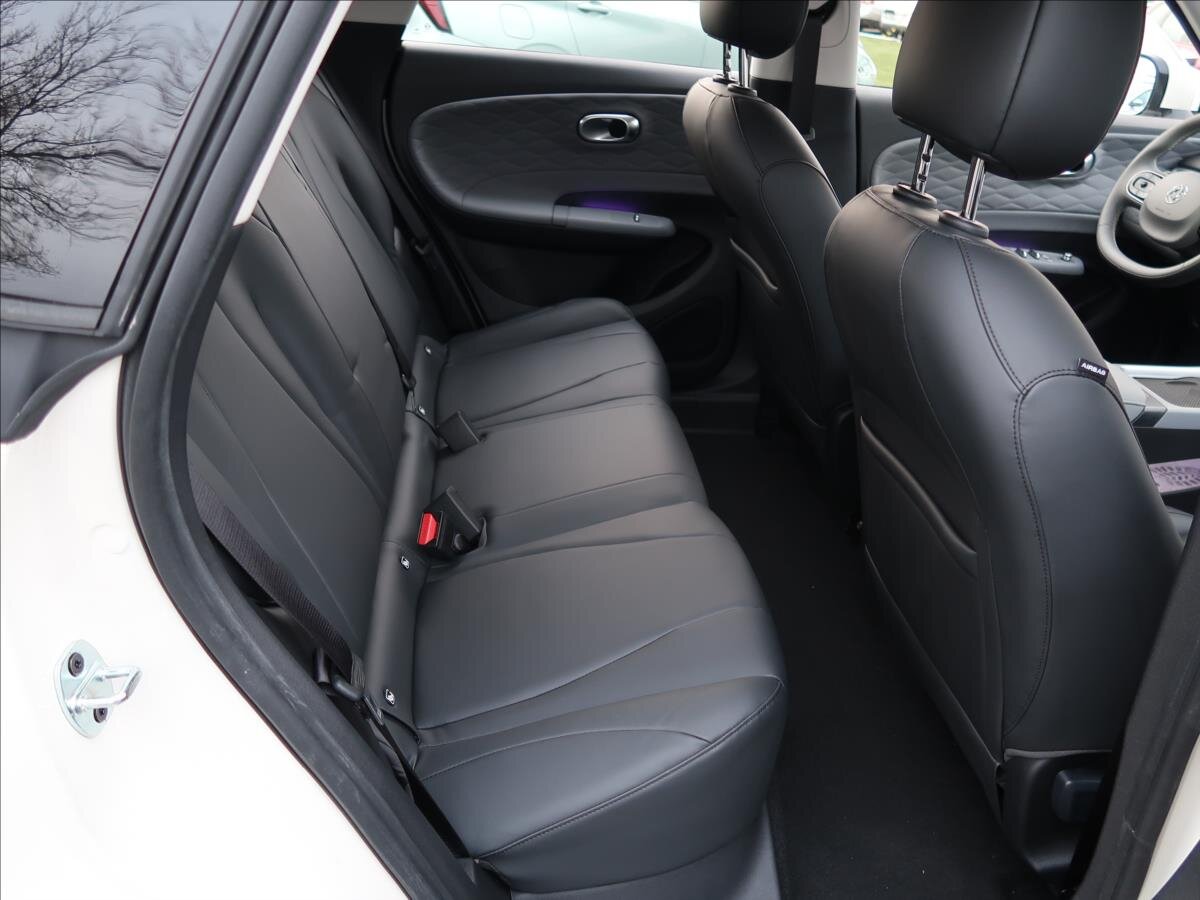 Dongfeng Box Hatchback 0,0 70 kw