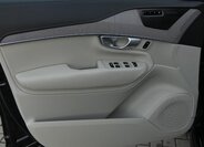 Volvo XC90 SUV / Terénní 2,0 l 173 kw