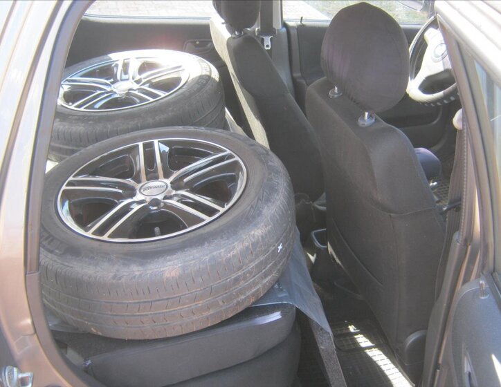 Suzuki Ignis Kombi 1,3 l 68 kw