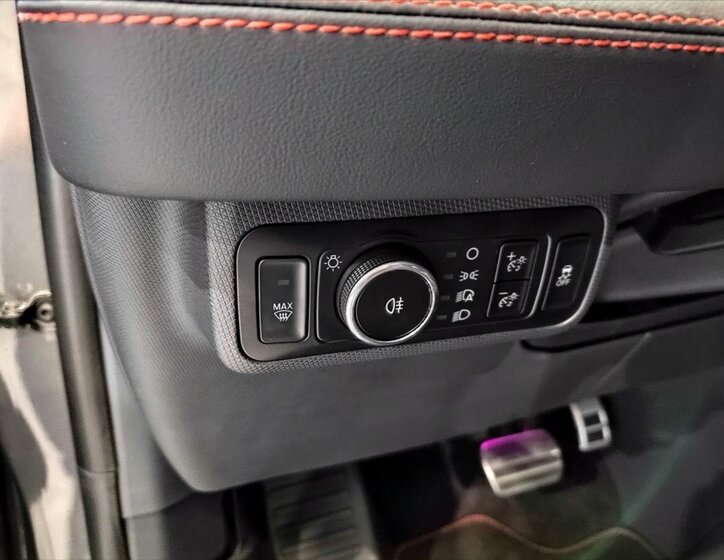 Ford Mustang Mach-E SUV 0,0 198 kw