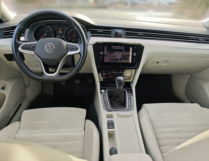 Volkswagen Passat Kombi 2,0 l 110 kw