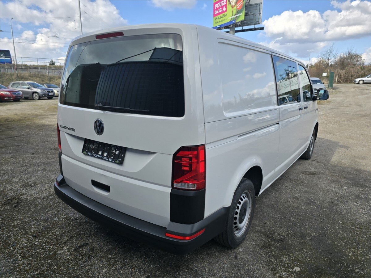 Volkswagen Transporter VAN / Minibus 2,0 l 810 kw