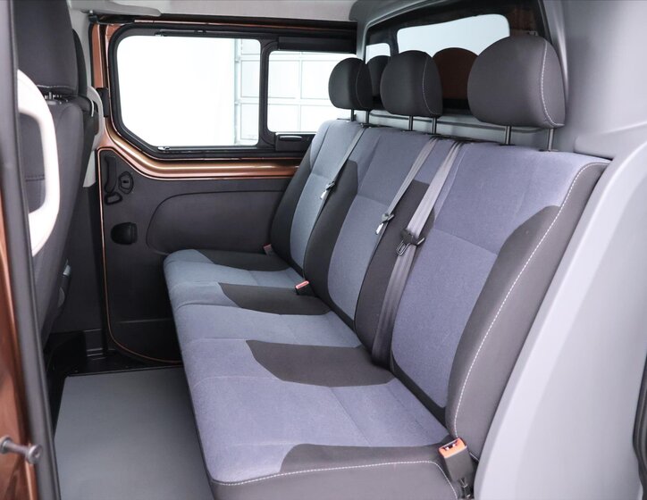 Opel Vivaro Kombi 1,6 l 89 kw