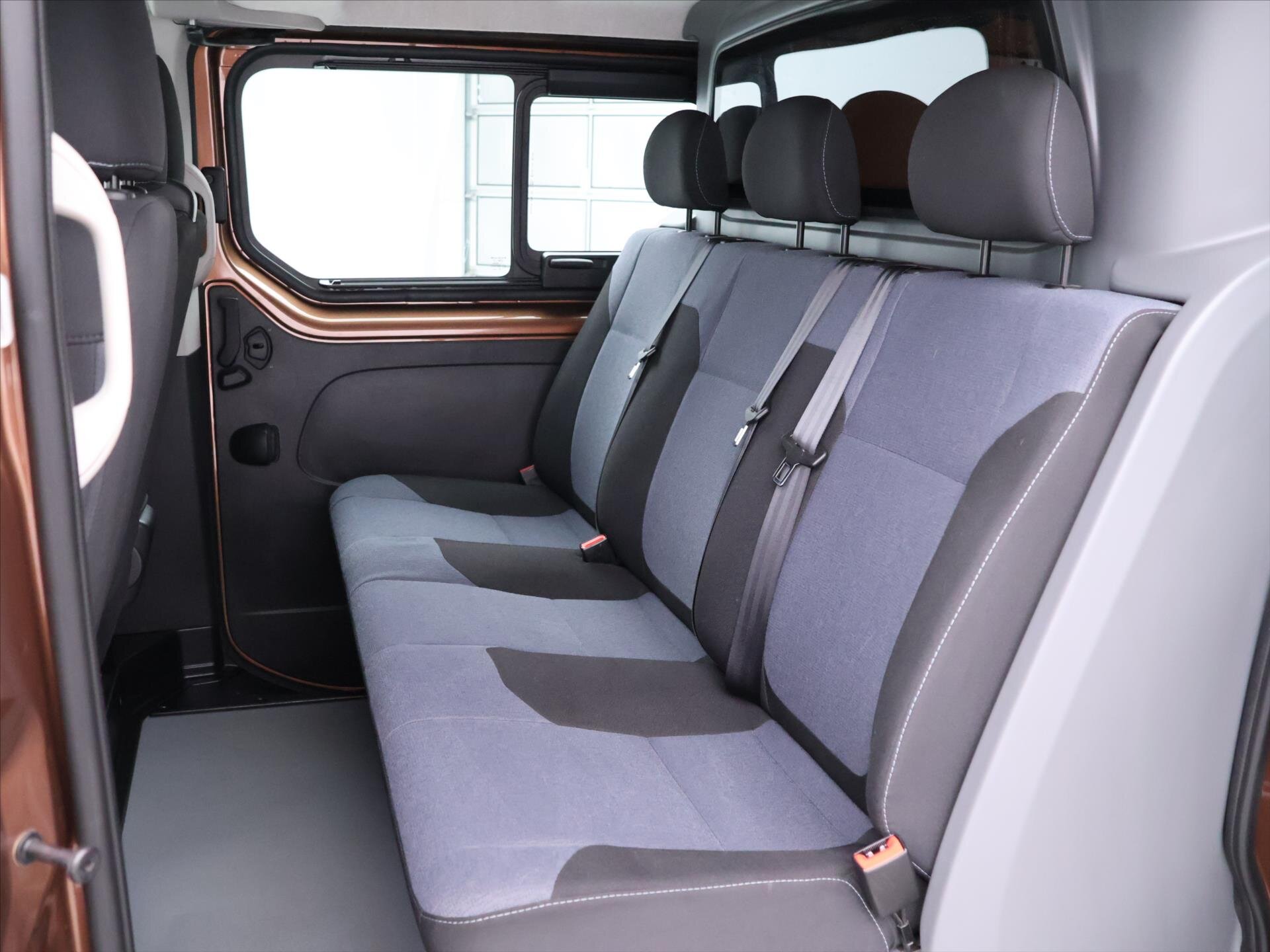 Opel Vivaro Kombi 1,6 l 89 kw