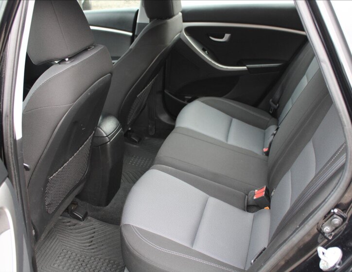 Hyundai i30 Kombi 1,6 l 88 kw