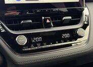 Toyota Corolla Cross SUV / Terénní 2,0 l 98 kw