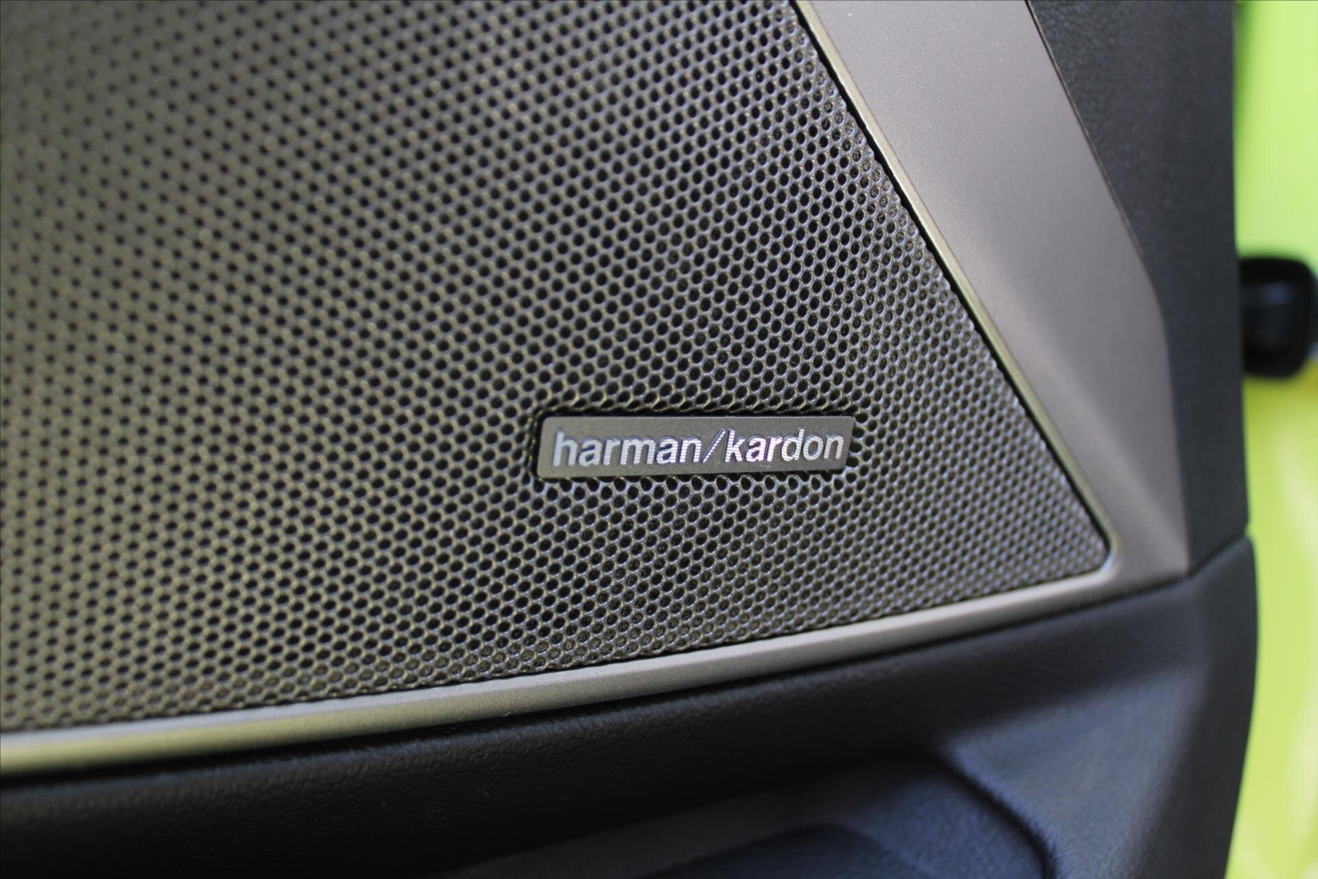 BMW M3 Sedan / Limuzína 3,0 l 375 kw