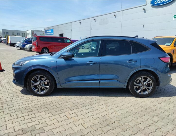 Ford Kuga SUV 1,5 l 110 kw
