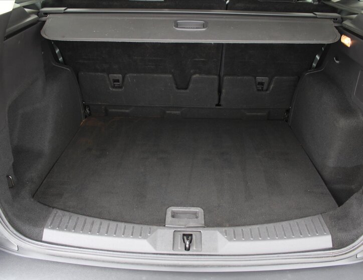 Ford Kuga SUV 2,0 l 103 kw