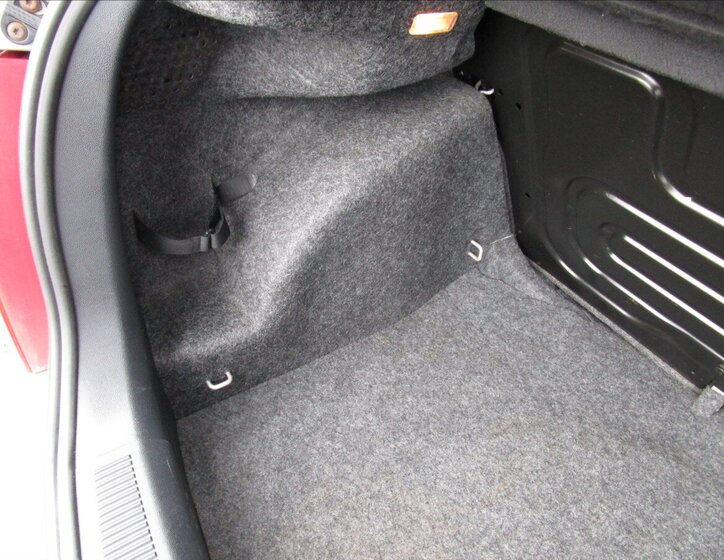 Škoda Fabia Hatchback 1,4 l 50 kw