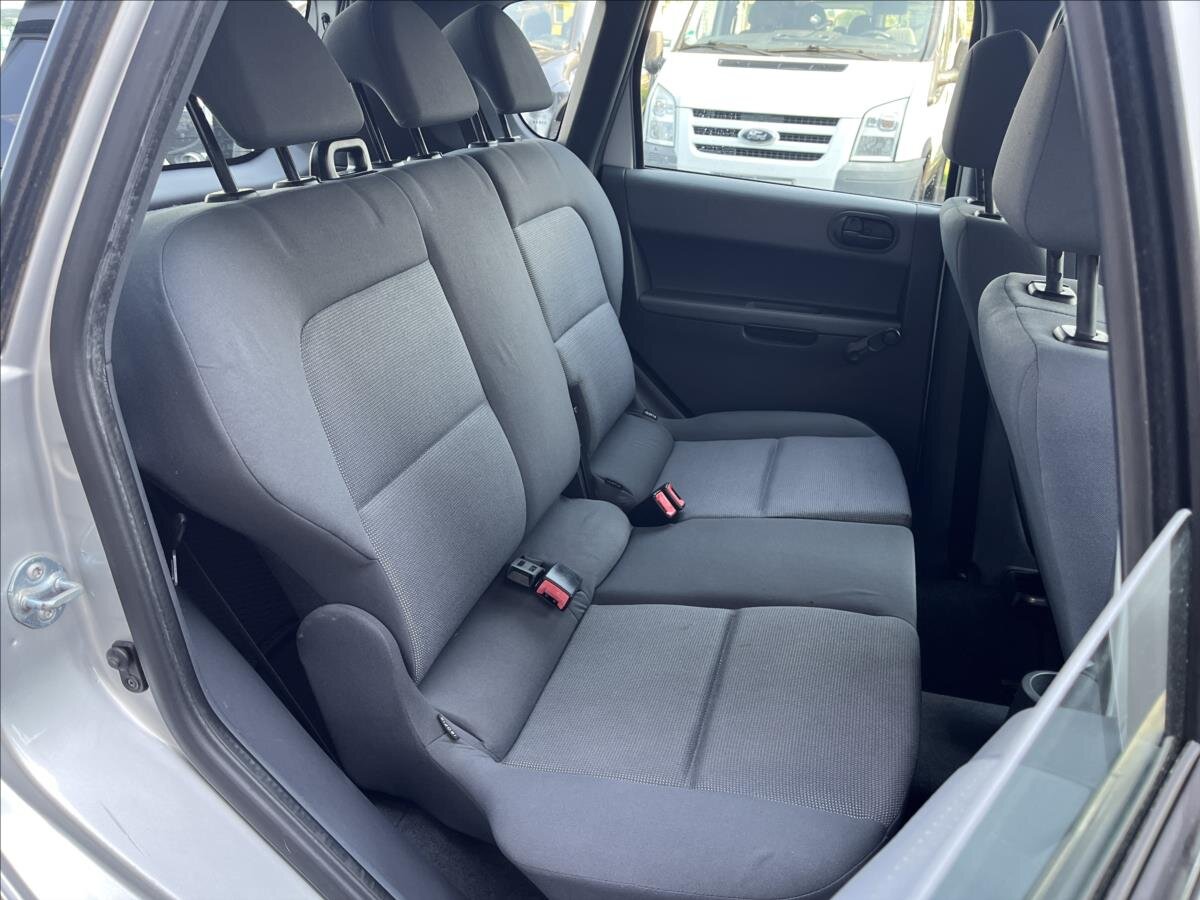 Mitsubishi Colt Hatchback 1,1 l 55 kw