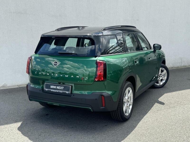 Mini Countryman SUV 2,0 l 160 kw