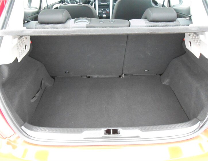 Peugeot 207 Hatchback 1,4 l 54 kw