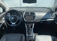 Suzuki SX4 S-Cross 12