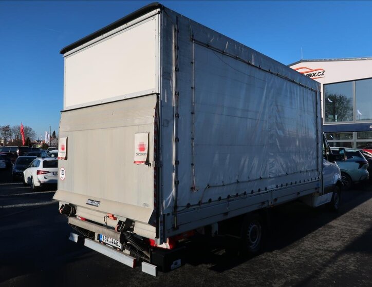 Mercedes-Benz Sprinter 3