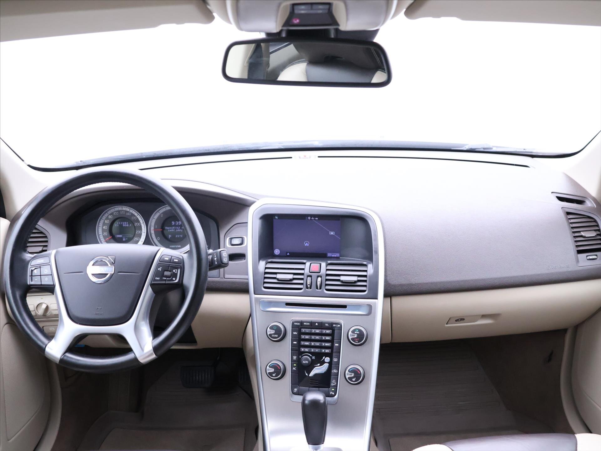 Volvo XC60 SUV 2,4 l 120 kw