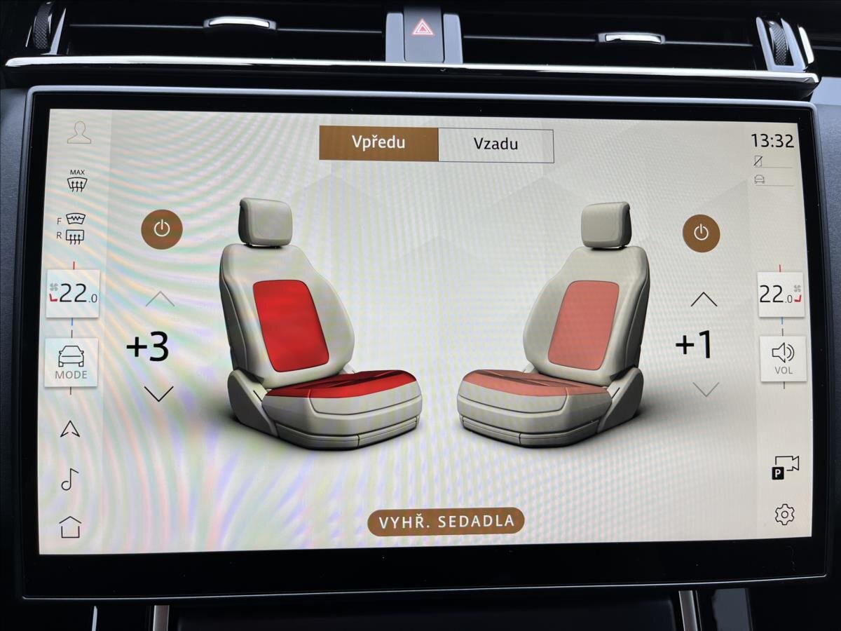 Land Rover Range Rover Velar SUV / Terénní 2,0 l 150 kw