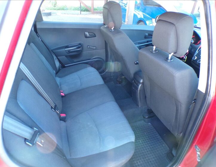 KIA Ceed Kombi 1,4 l 77 kw