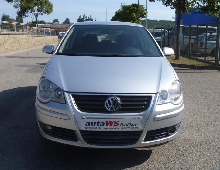 Volkswagen Polo 2