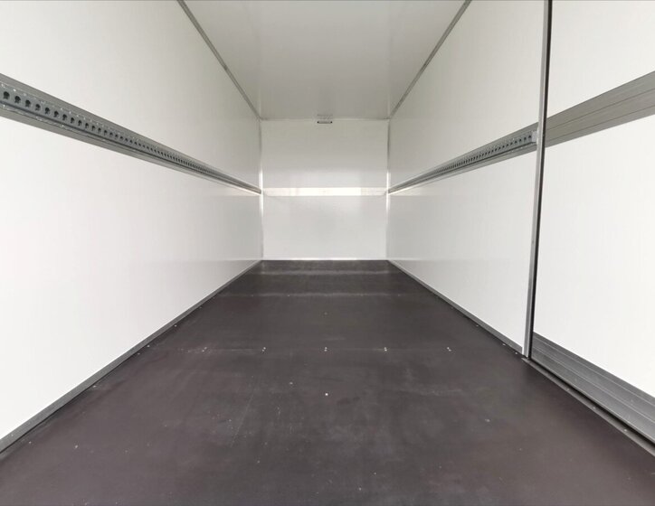 Volkswagen Crafter Skříň 2,0 l 120 kw