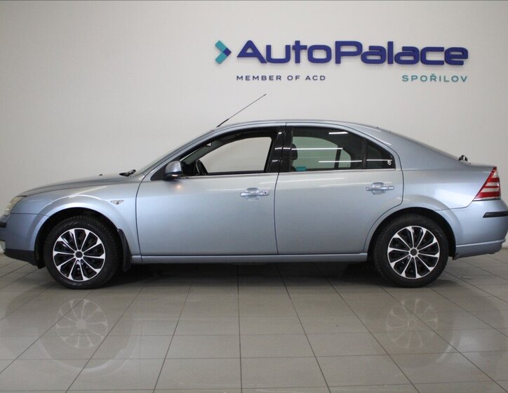 Ford Mondeo Liftback 2,0 l 107 kw