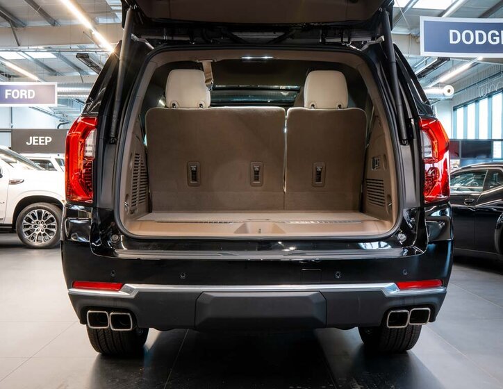 GMC Yukon SUV 6,2 l 313 kw