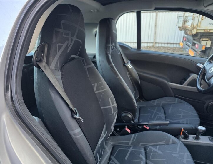 Smart Fortwo Kupé 999,0 52 kw