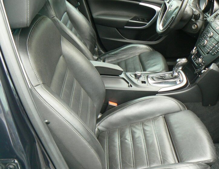 Opel Insignia Kombi 2,8 l 191 kw