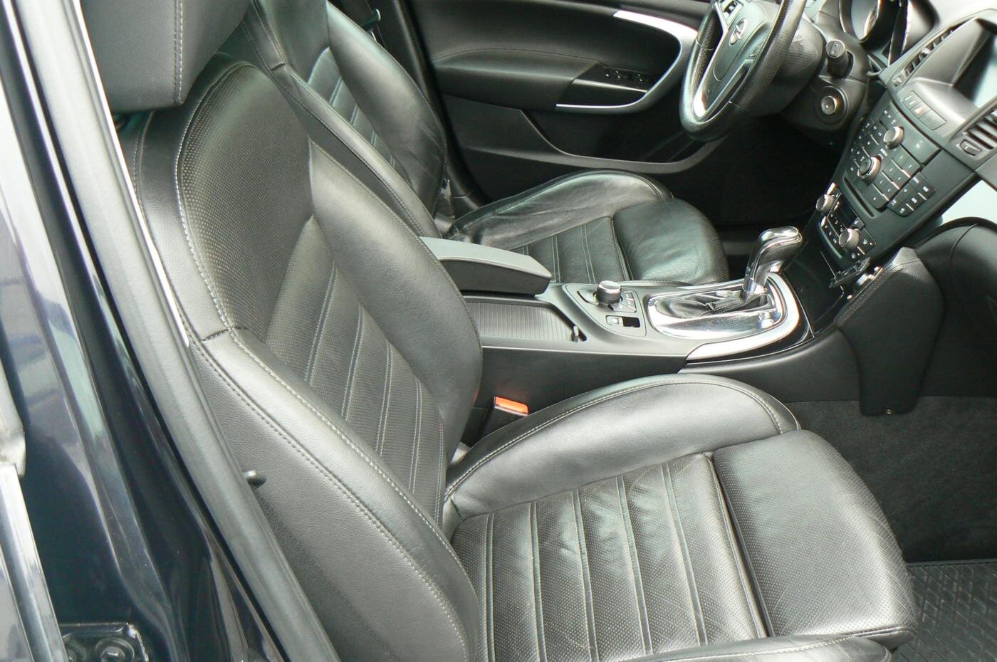 Opel Insignia Kombi 2,8 l 191 kw