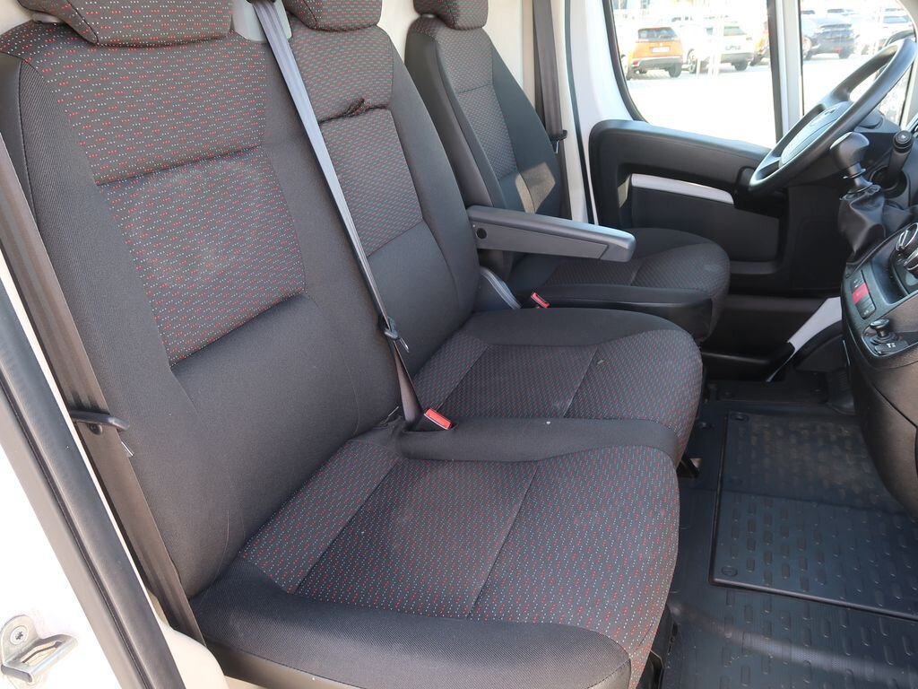 Opel Movano Skříň 2,2 l 103 kw