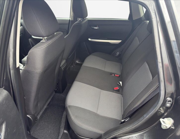 Suzuki Vitara SUV 1,6 l 88 kw