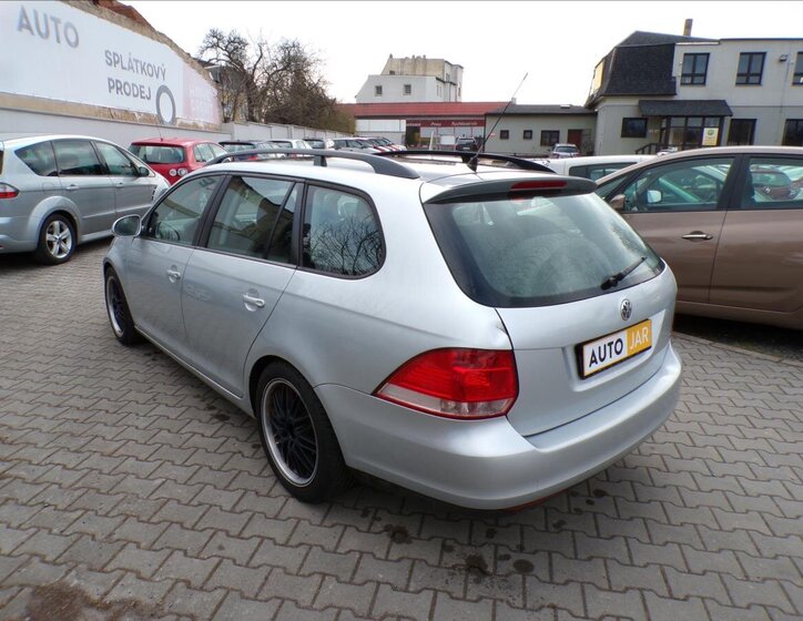 Volkswagen Golf Kombi 1,9 l 77 kw