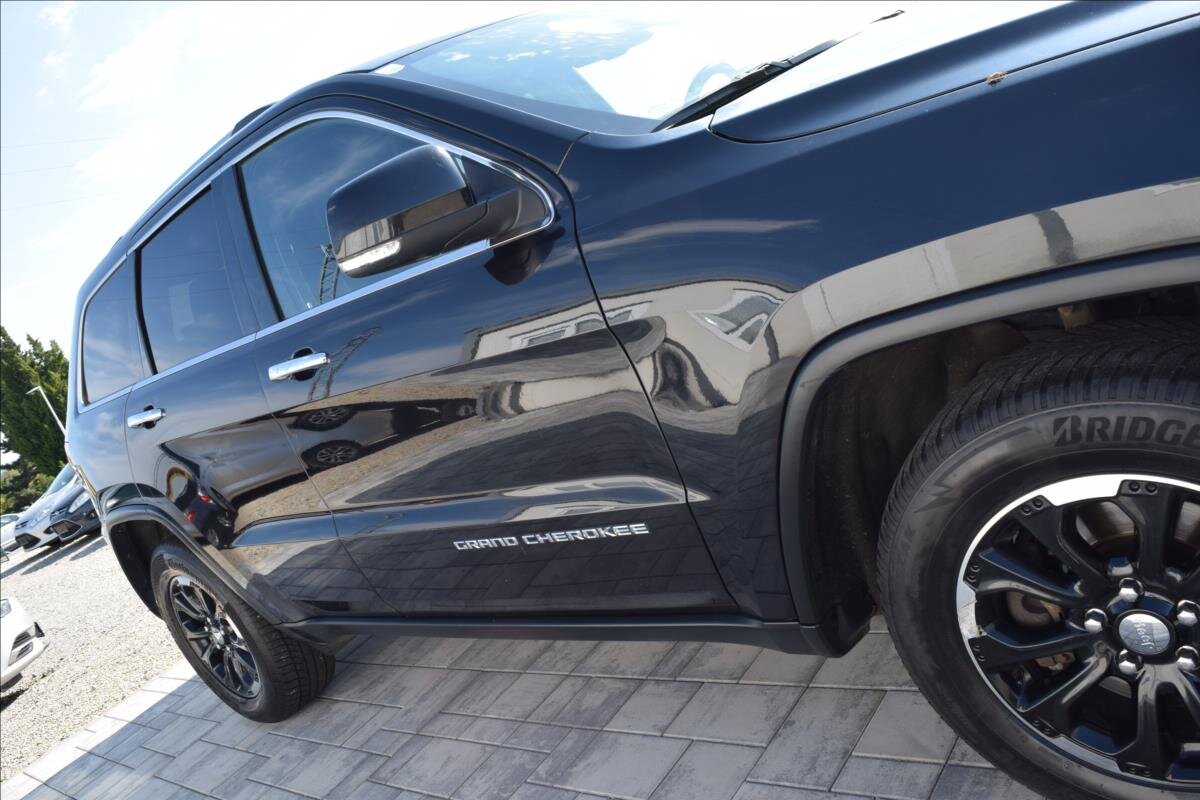 Jeep Grand Cherokee SUV 3,0 l 140 kw