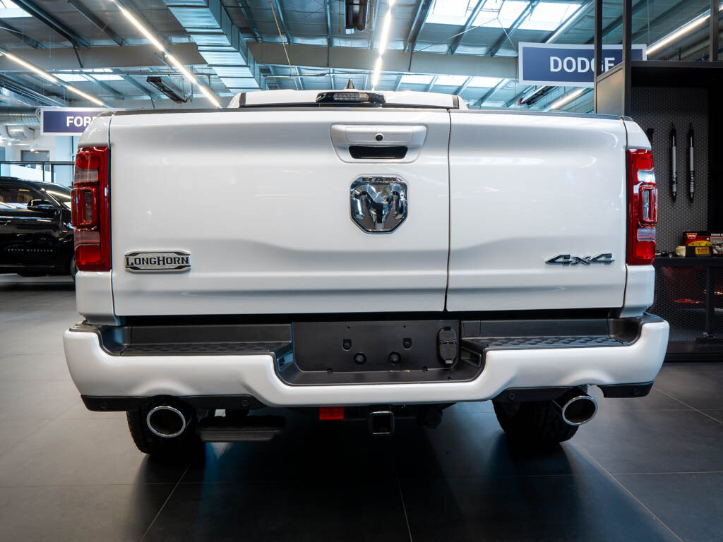 Dodge RAM Pick-up 5,7 l 291 kw
