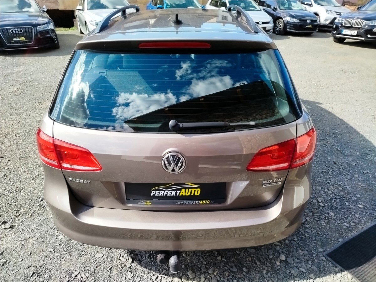 Volkswagen Passat Kombi 2,0 l 103 kw