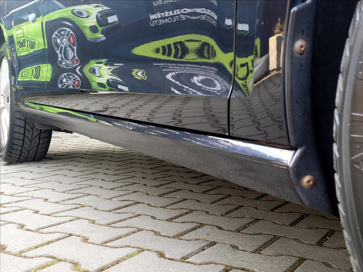 Volkswagen Golf Hatchback 1,2 l 63 kw