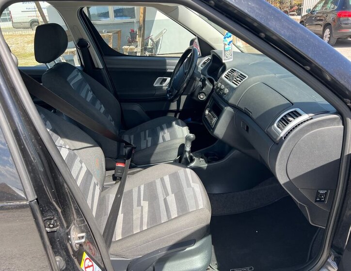 Škoda Roomster MPV 1,6 l 77 kw