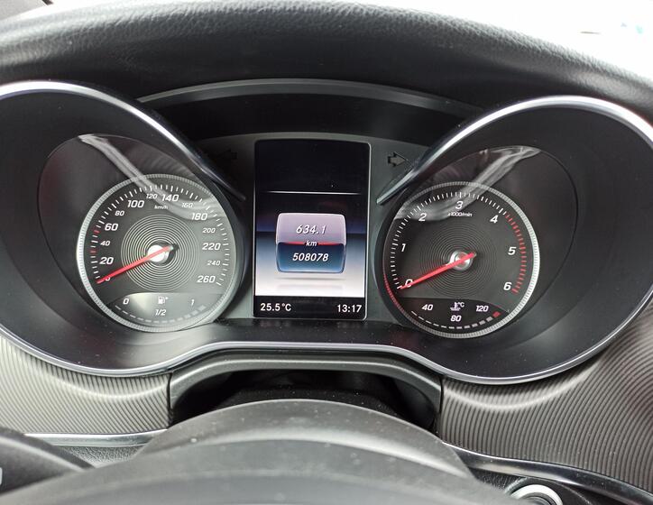 Mercedes-Benz Třídy V 24