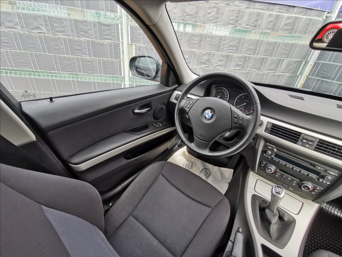 BMW Řada 3 Sedan 2,0 l 85 kw